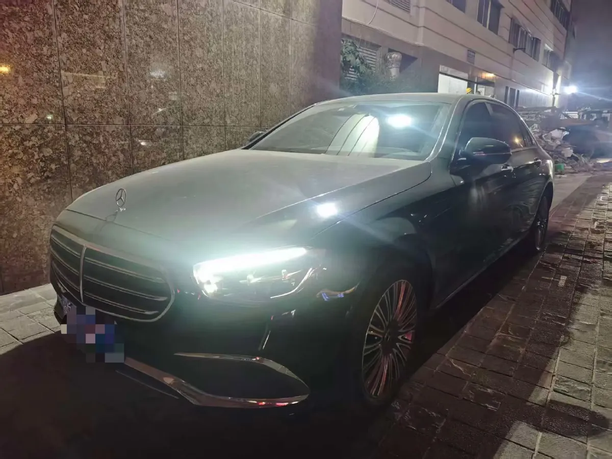2023 Mercedes-Benz E Class 2.0T 258HP L4 9AT,autocango,china used car exporter,china ev exporter,chinese used car exporter,chinese used ev exporter