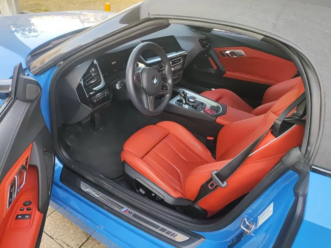 2019 BMW Z4 2.0T 197HP L4 8AT,autocango,china used car exporter,china ev exporter,chinese used car exporter,chinese used ev exporter