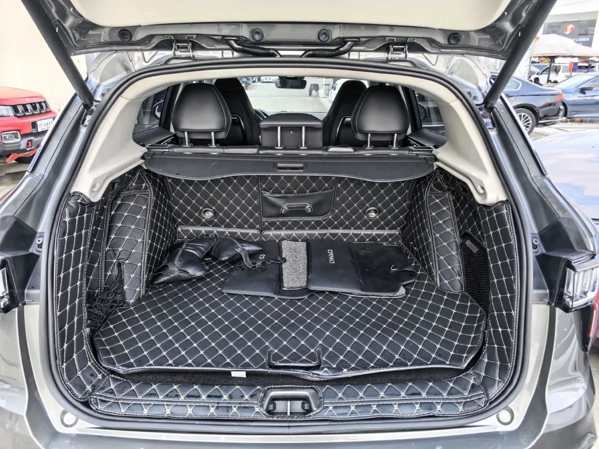 2021 LYNK&CO 01 2.0T 218HP L4 8AT,autocango,china used car exporter,china ev exporter,chinese used car exporter,chinese used ev exporter