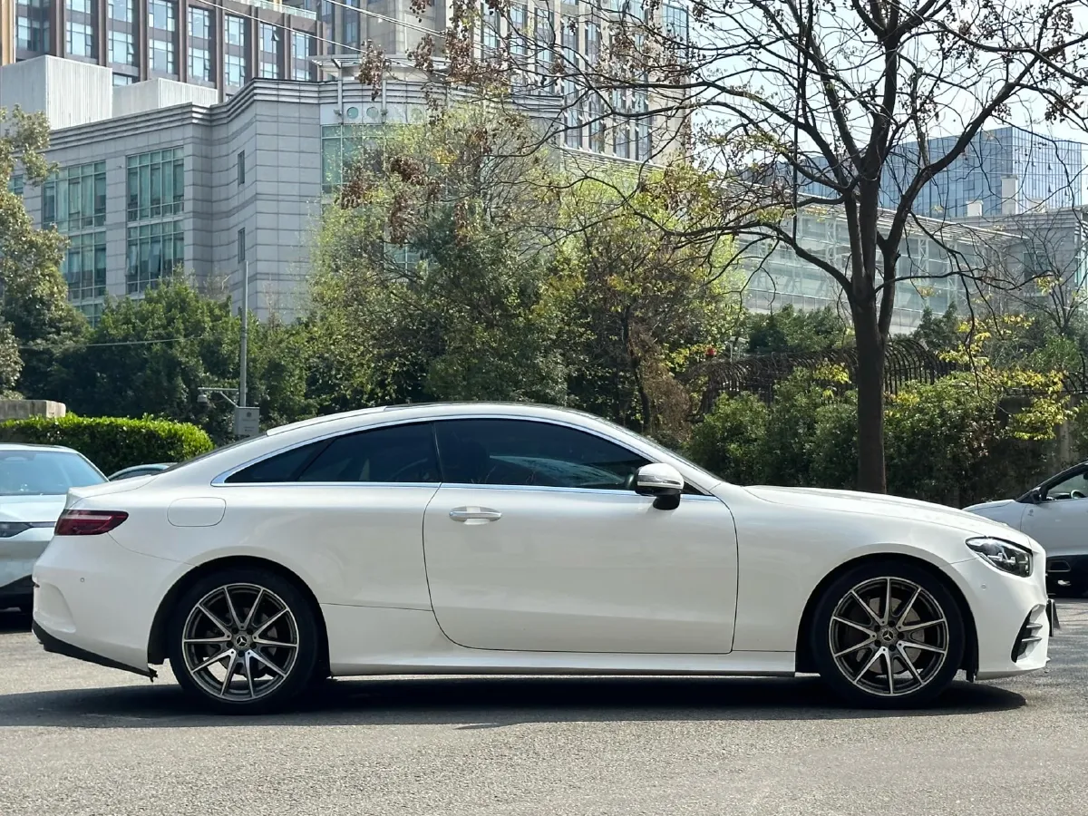 2021 Mercedes-Benz E Class 1.5T 184HP L4 9AT,autocango,china used car exporter,china ev exporter,chinese used car exporter,chinese used ev exporter