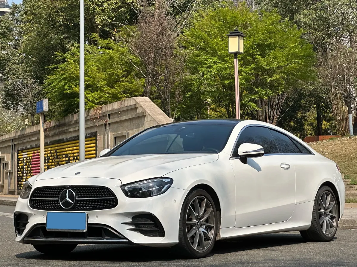 2021 Mercedes-Benz E Class 1.5T 184HP L4 9AT,autocango,china used car exporter,china ev exporter,chinese used car exporter,chinese used ev exporter