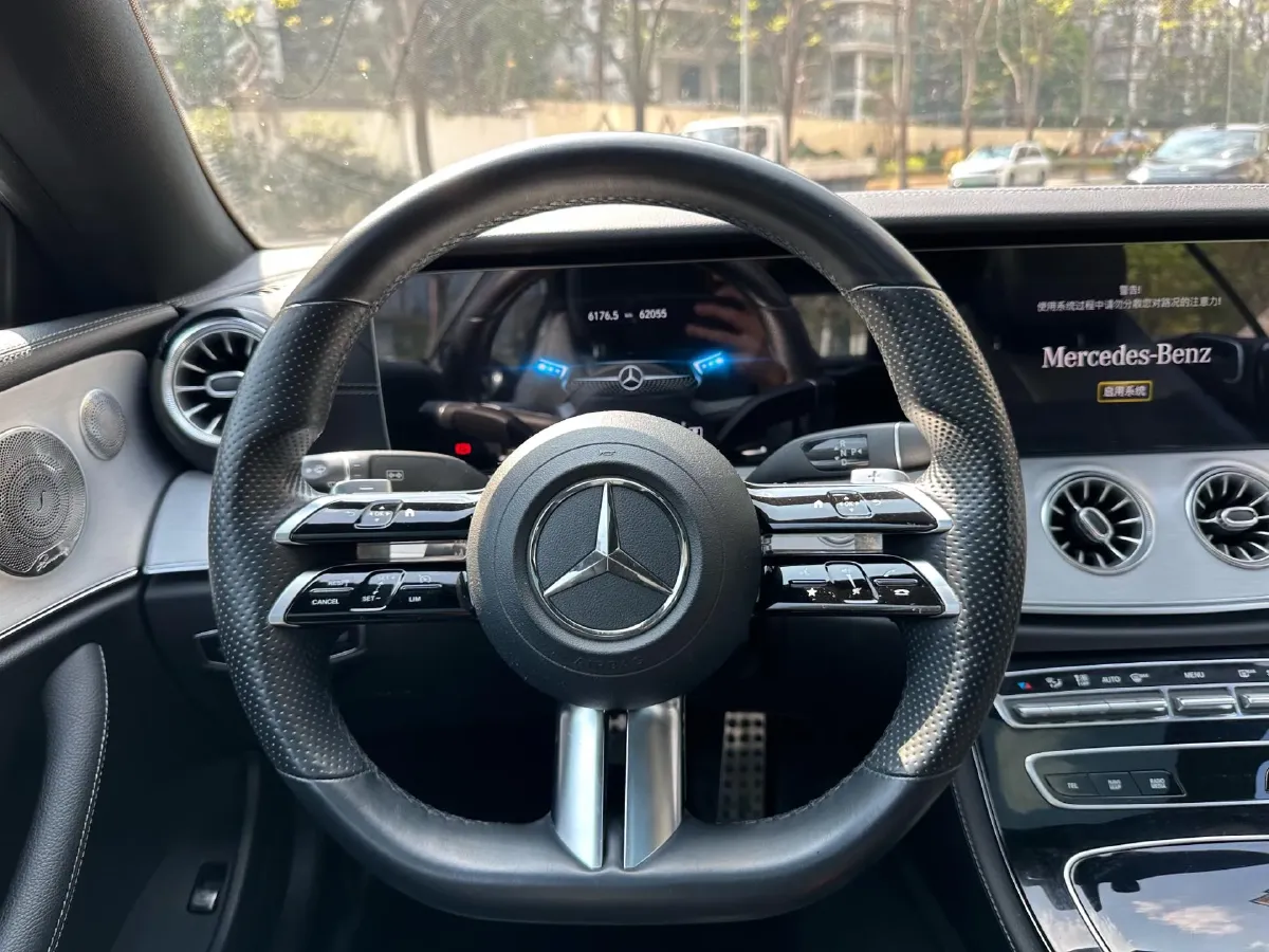 2021 Mercedes-Benz E Class 1.5T 184HP L4 9AT,autocango,china used car exporter,china ev exporter,chinese used car exporter,chinese used ev exporter