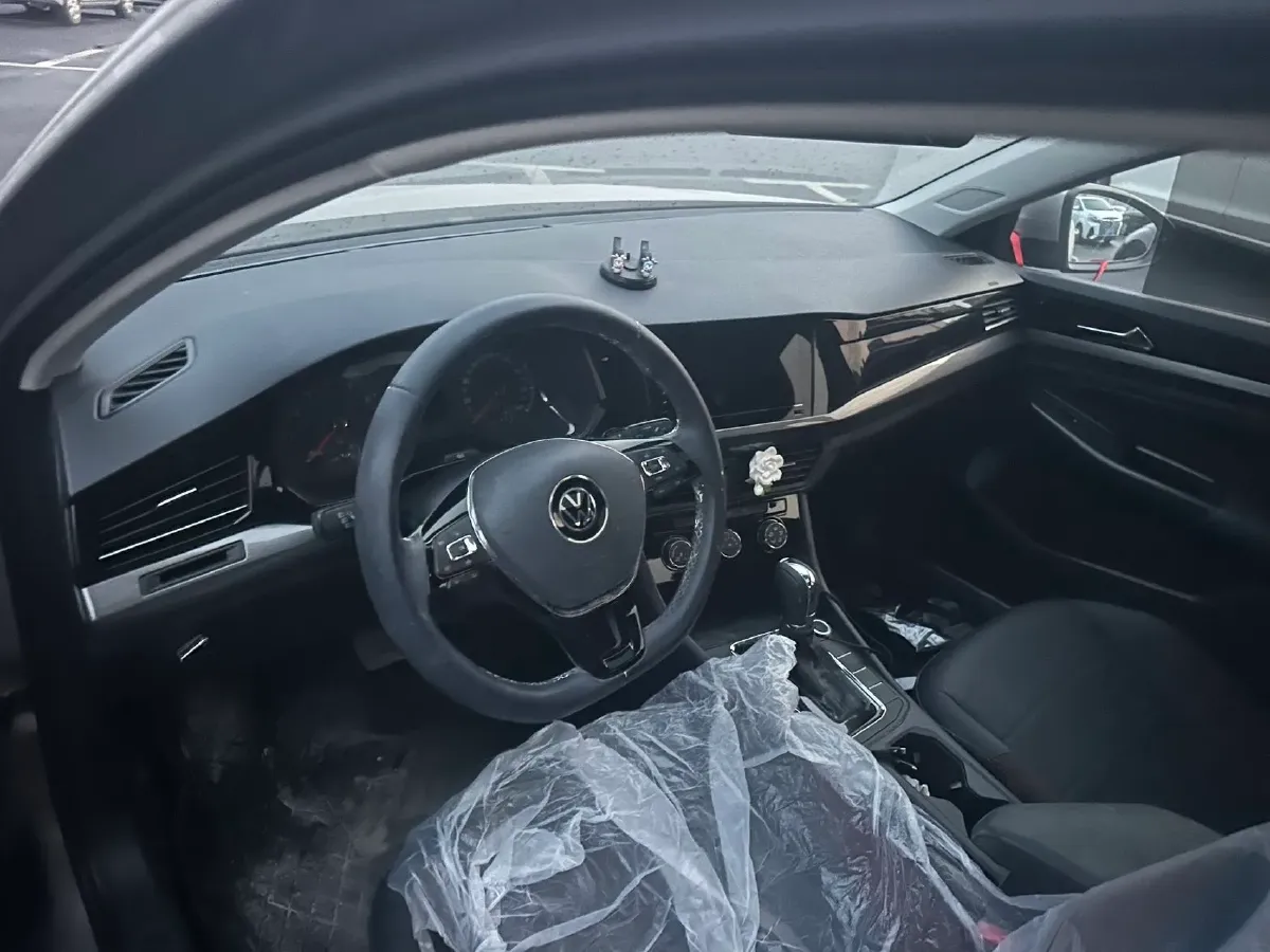 2021 Volkswagen Bora 1.5L 113HP L4 6AT,autocango,china used car exporter,china ev exporter,chinese used car exporter,chinese used ev exporter