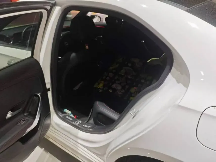 2024 Mercedes-Benz A Class 1.3T 163HP L4 7DCT,autocango,china used car exporter,china ev exporter,chinese used car exporter,chinese used ev exporter