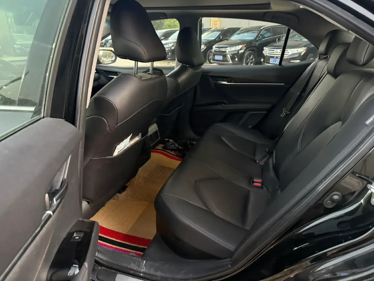 2019 Toyota Camry 2.5L 178HP L4 E-CVT Hybrid,autocango,china used car exporter,china ev exporter,chinese used car exporter,chinese used ev exporter