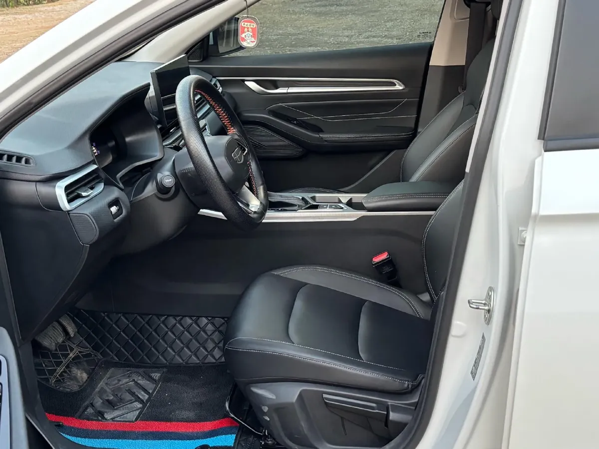 2025 Geely Emgrand 1.5L 127HP L4 CVT,autocango,china used car exporter,china ev exporter,chinese used car exporter,chinese used ev exporter