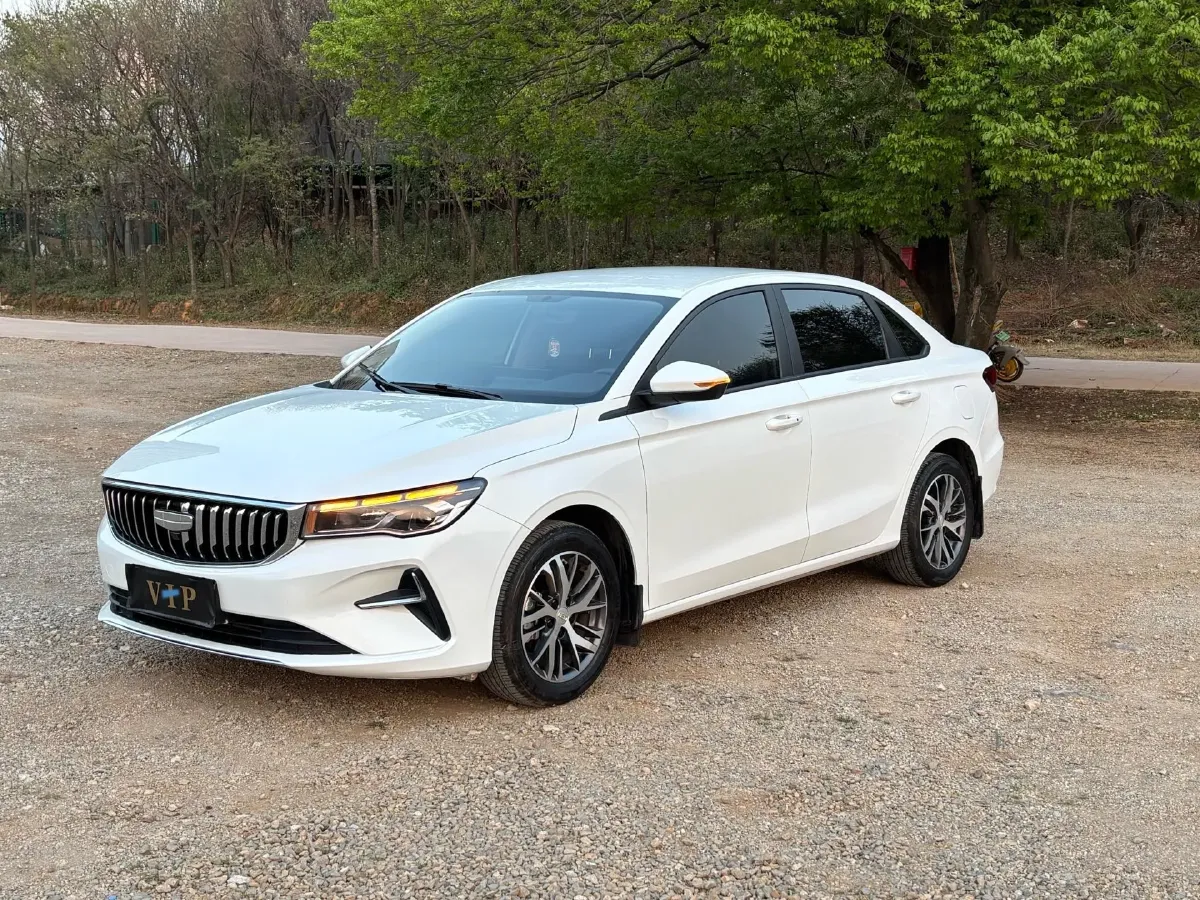 2025 Geely Emgrand 1.5L 127HP L4 CVT,autocango,china used car exporter,china ev exporter,chinese used car exporter,chinese used ev exporter