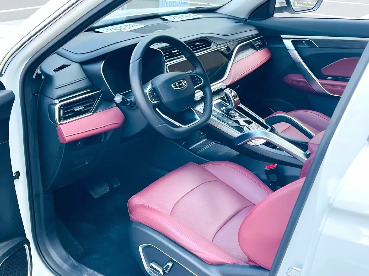 2022 Geely Azkarra 1.8T 184HP L4 7DCT,autocango,china used car exporter,china ev exporter,chinese used car exporter,chinese used ev exporter