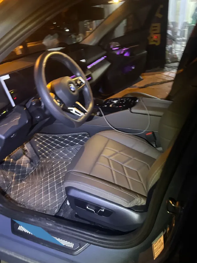 2024 BMW 5 Series 2.0T 190HP L4 8AT,autocango,china used car exporter,china ev exporter,chinese used car exporter,chinese used ev exporter