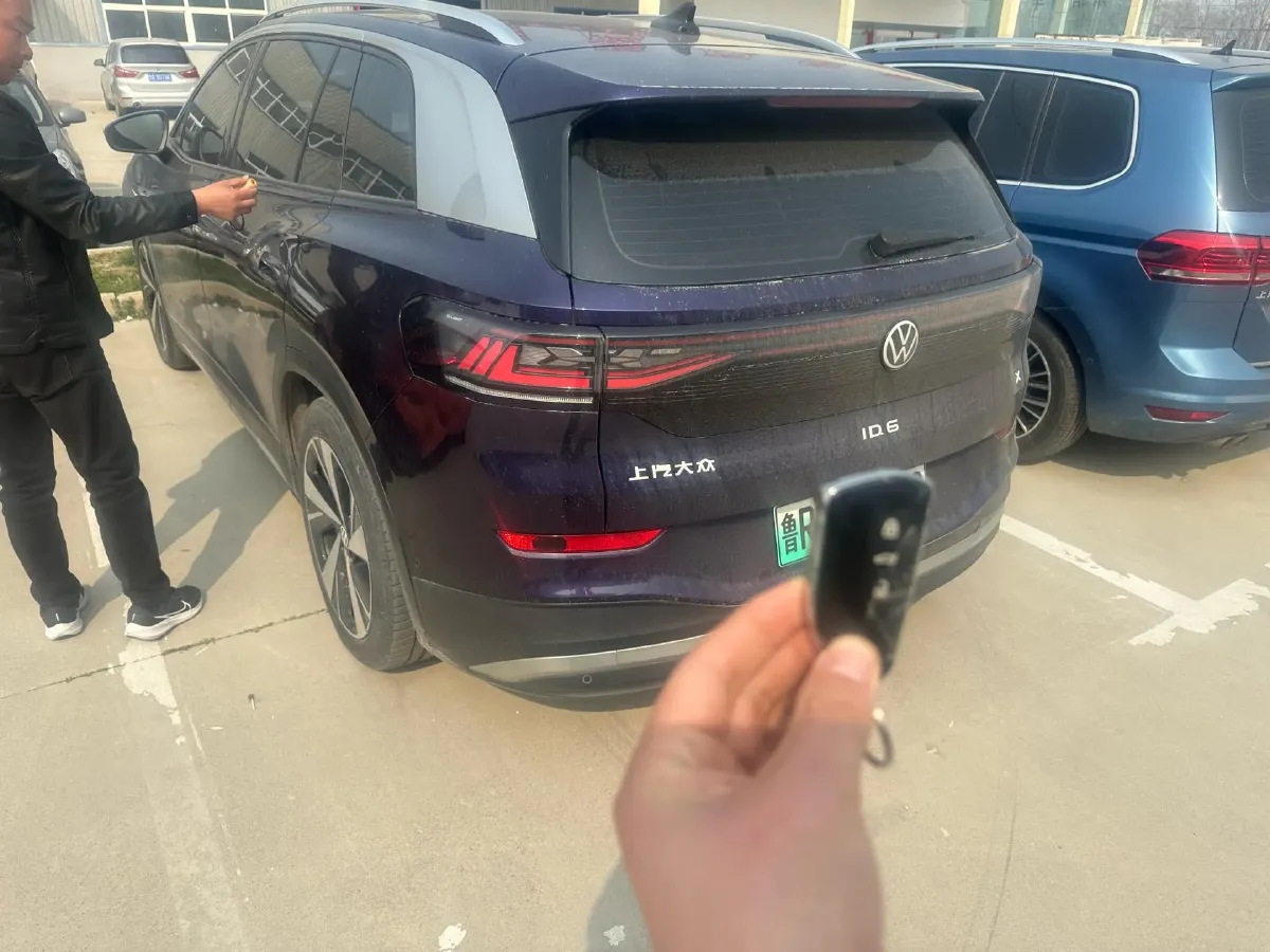 2022 Volkswagen ID.6 X BEV 83.4KWH,autocango,china used car exporter,china ev exporter,chinese used car exporter,chinese used ev exporter