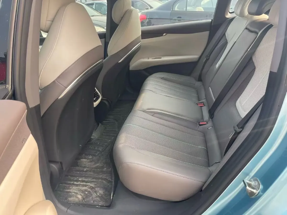 2024 Deepal L07 1.5L 98HP L4 REEV 28.39KWH,autocango,china used car exporter,china ev exporter,chinese used car exporter,chinese used ev exporter