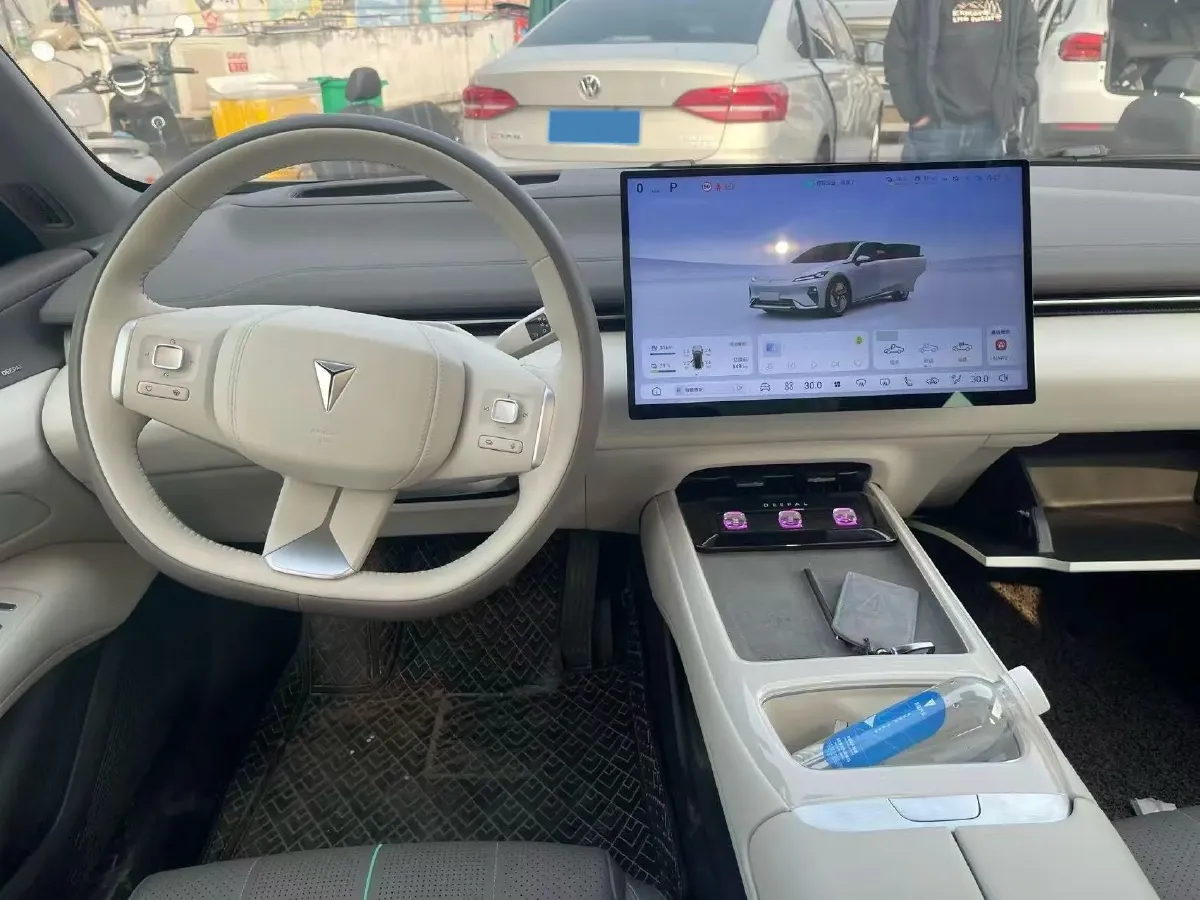 2024 Deepal L07 1.5L 98HP L4 REEV 28.39KWH,autocango,china used car exporter,china ev exporter,chinese used car exporter,chinese used ev exporter