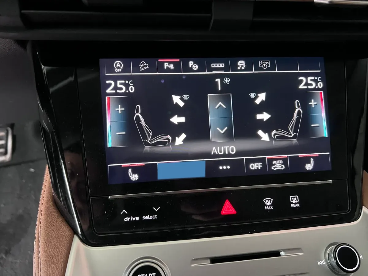 2024 Audi Q6 2.5T 299HP V6 7DCT,autocango,china used car exporter,china ev exporter,chinese used car exporter,chinese used ev exporter