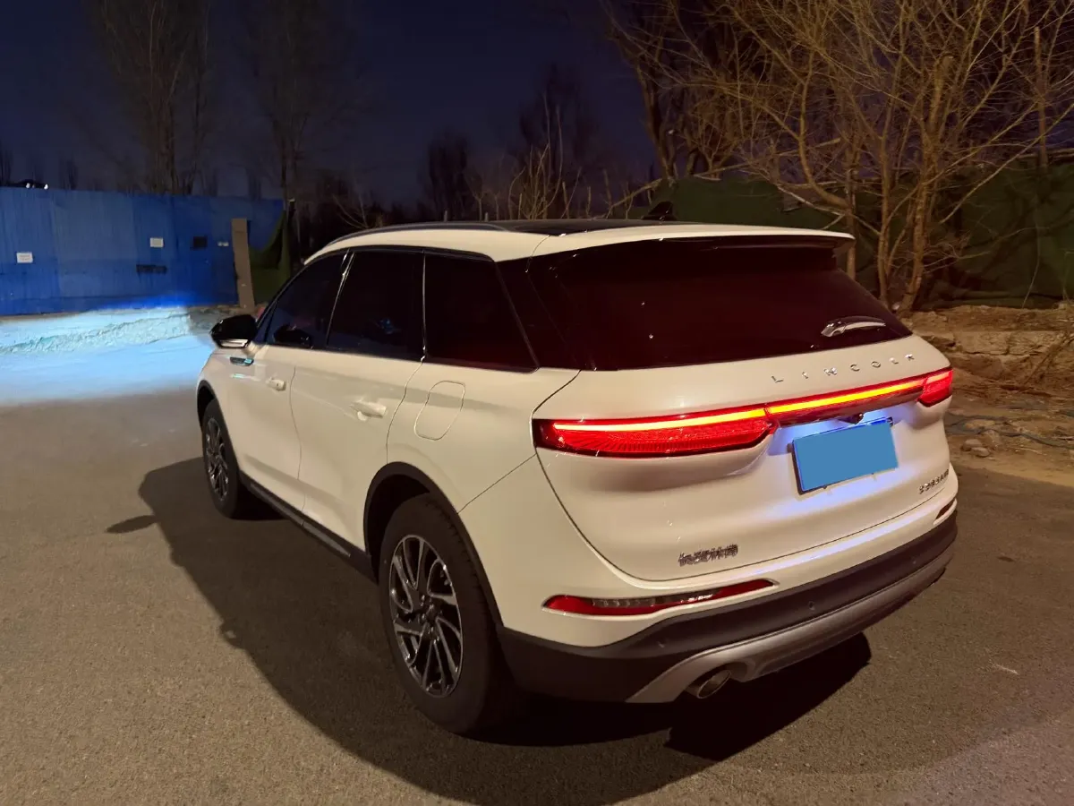 2021 Lincoln Corsair 2.0T 245HP L4 8AT,autocango,china used car exporter,china ev exporter,chinese used car exporter,chinese used ev exporter