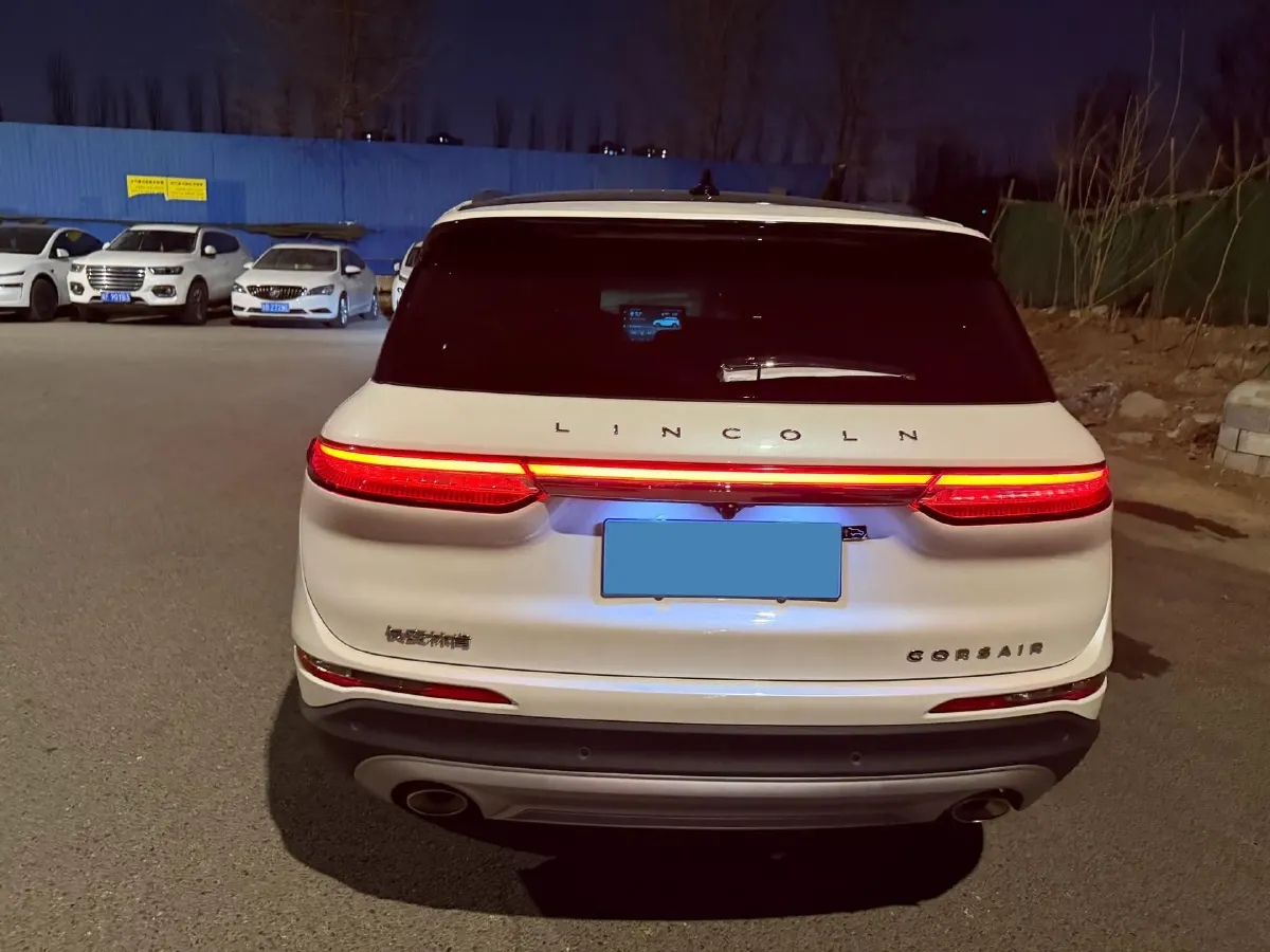 2021 Lincoln Corsair 2.0T 245HP L4 8AT,autocango,china used car exporter,china ev exporter,chinese used car exporter,chinese used ev exporter