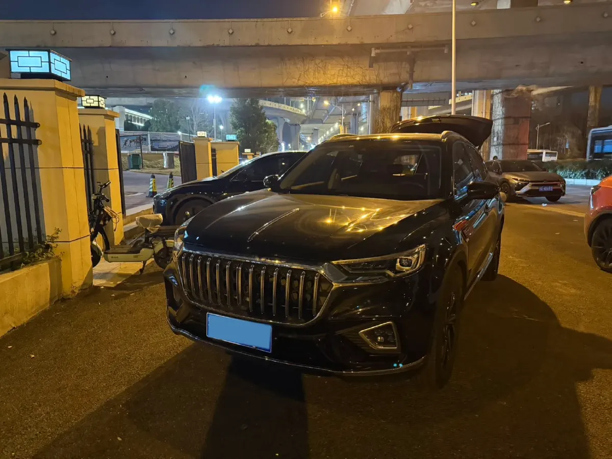 2022 HongQi HS5 2.0T 224HP L4 6AT,autocango,china used car exporter,china ev exporter,chinese used car exporter,chinese used ev exporter