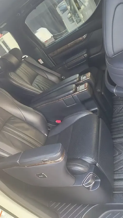 2018 Toyota Alphard 3.5L 301HP V6 8AT,autocango,china used car exporter,china ev exporter,chinese used car exporter,chinese used ev exporter