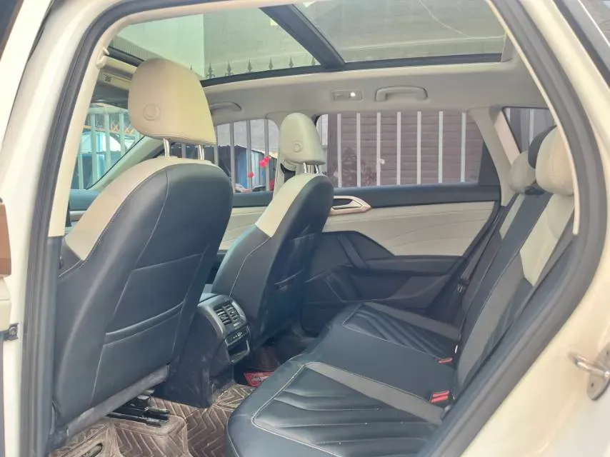 2023 Volkswagen Tharu 1.5T 160HP L4 7DCT,autocango,china used car exporter,china ev exporter,chinese used car exporter,chinese used ev exporter