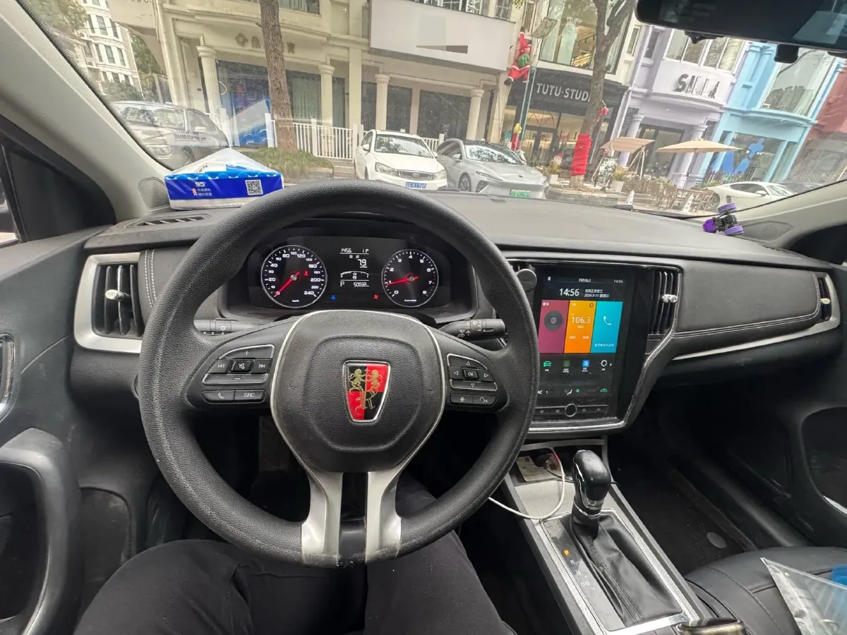 2020 Roewe i6 1.6L 125HP L4 CVT,autocango,china used car exporter,china ev exporter,chinese used car exporter,chinese used ev exporter