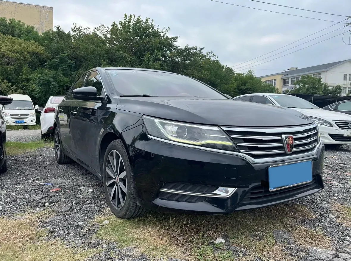 2020 Roewe i6 1.6L 125HP L4 CVT,autocango,china used car exporter,china ev exporter,chinese used car exporter,chinese used ev exporter