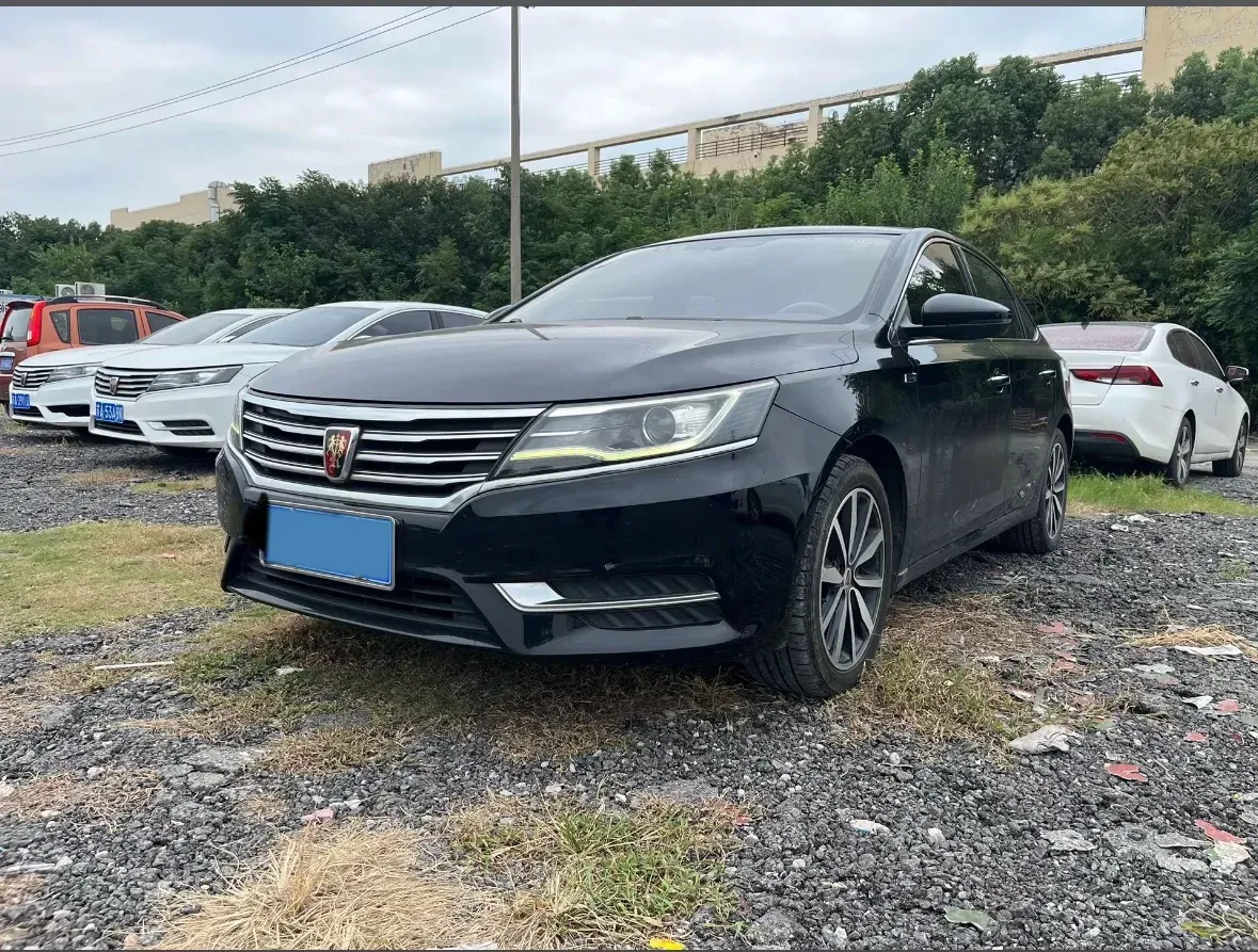 2020 Roewe i6 1.6L 125HP L4 CVT,autocango,china used car exporter,china ev exporter,chinese used car exporter,chinese used ev exporter