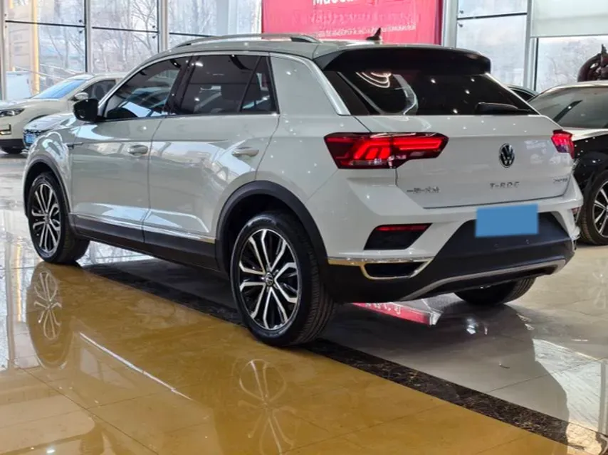 2022 Volkswagen T-Roc 1.4T 150HP L4 7DCT,autocango,china used car exporter,china ev exporter,chinese used car exporter,chinese used ev exporter