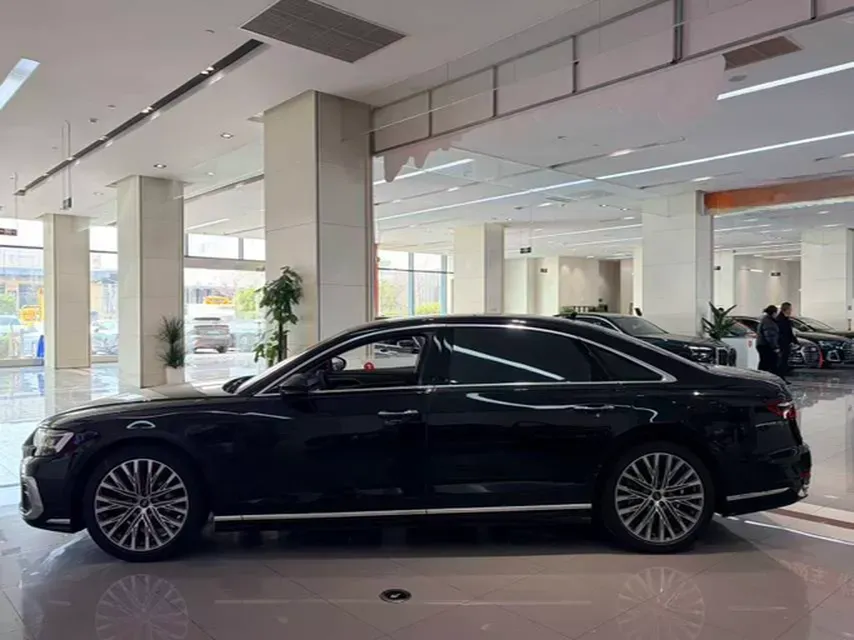 2023 Audi A8 3.0T 286HP V6 8AT,autocango,china used car exporter,china ev exporter,chinese used car exporter,chinese used ev exporter