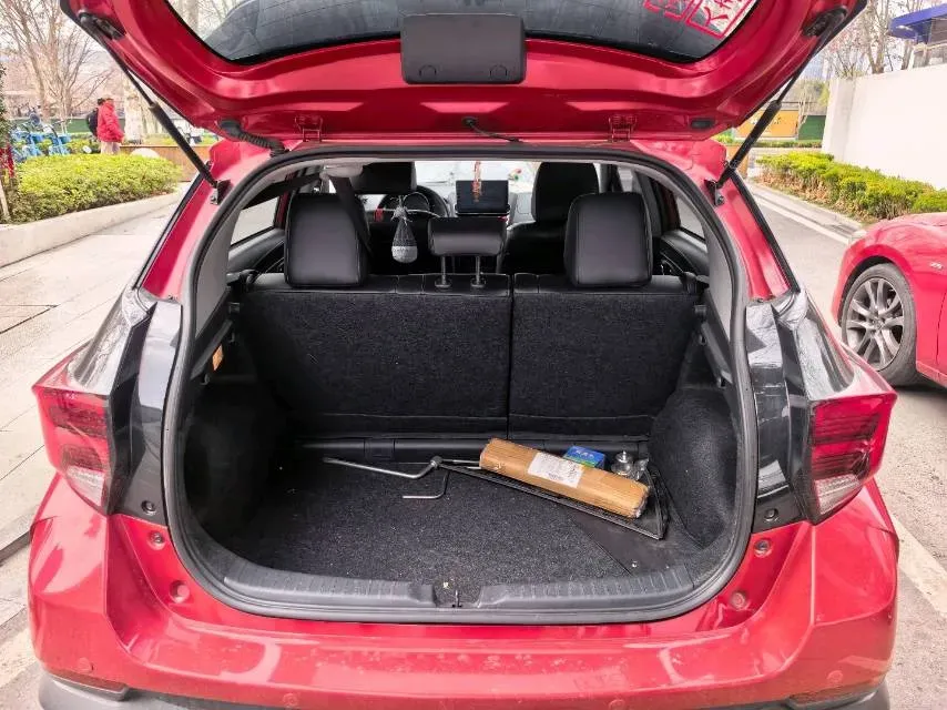 2022 Toyota Yaris L 1.5L 112HP L4 CVT,autocango,china used car exporter,china ev exporter,chinese used car exporter,chinese used ev exporter