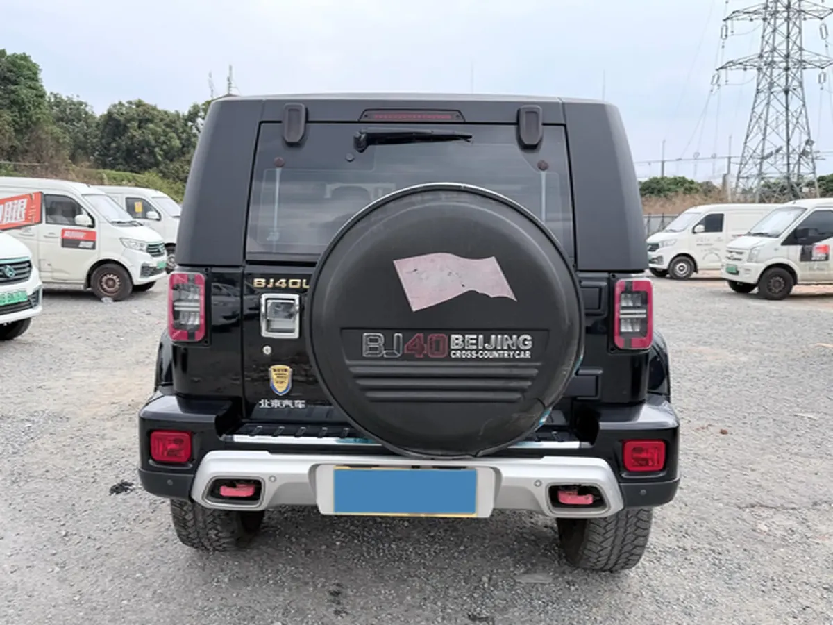 2019 Beijing BJ40 2.3T 231HP L4 6AT,autocango,china used car exporter,china ev exporter,chinese used car exporter,chinese used ev exporter