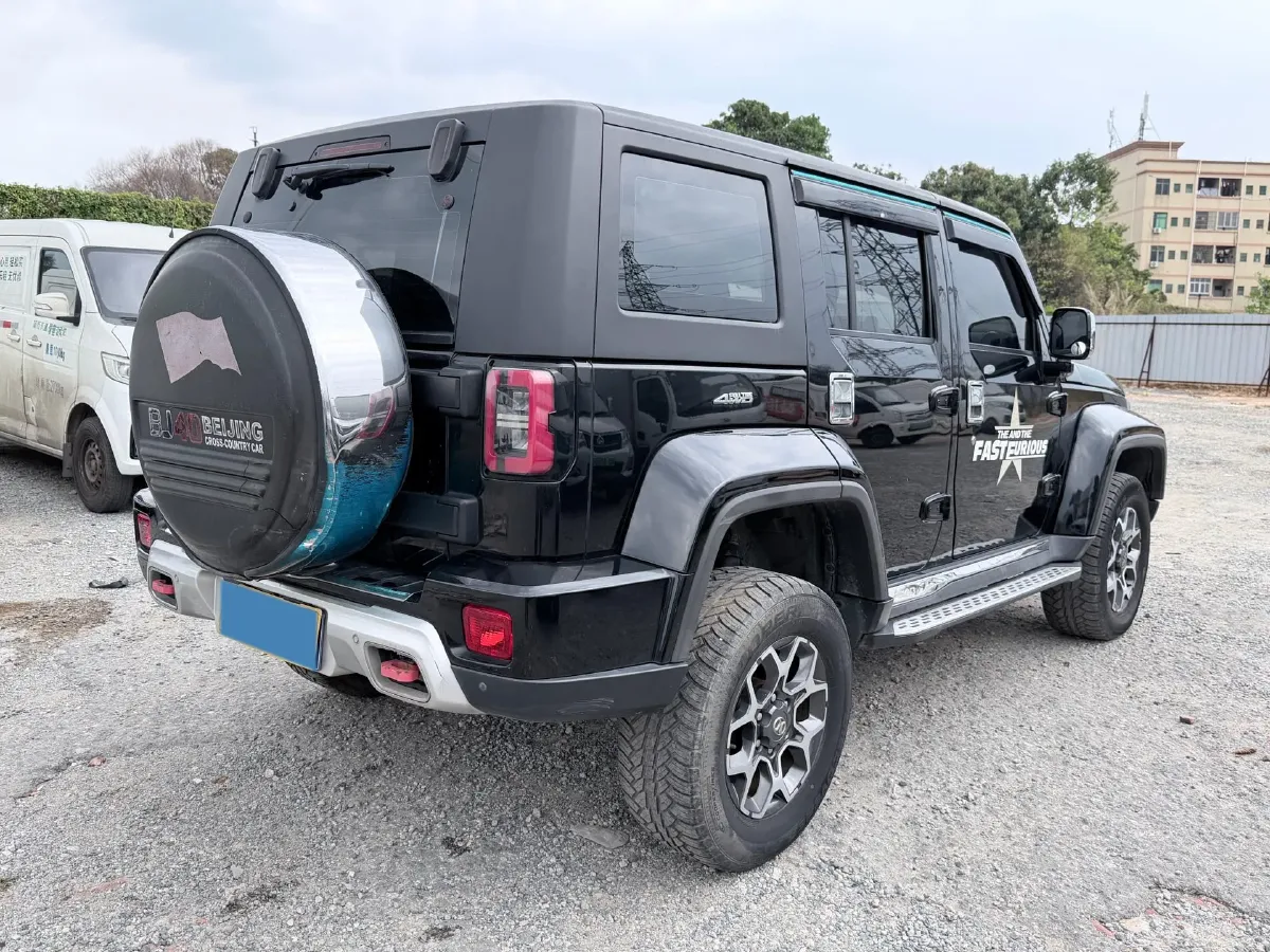 2019 Beijing BJ40 2.3T 231HP L4 6AT,autocango,china used car exporter,china ev exporter,chinese used car exporter,chinese used ev exporter