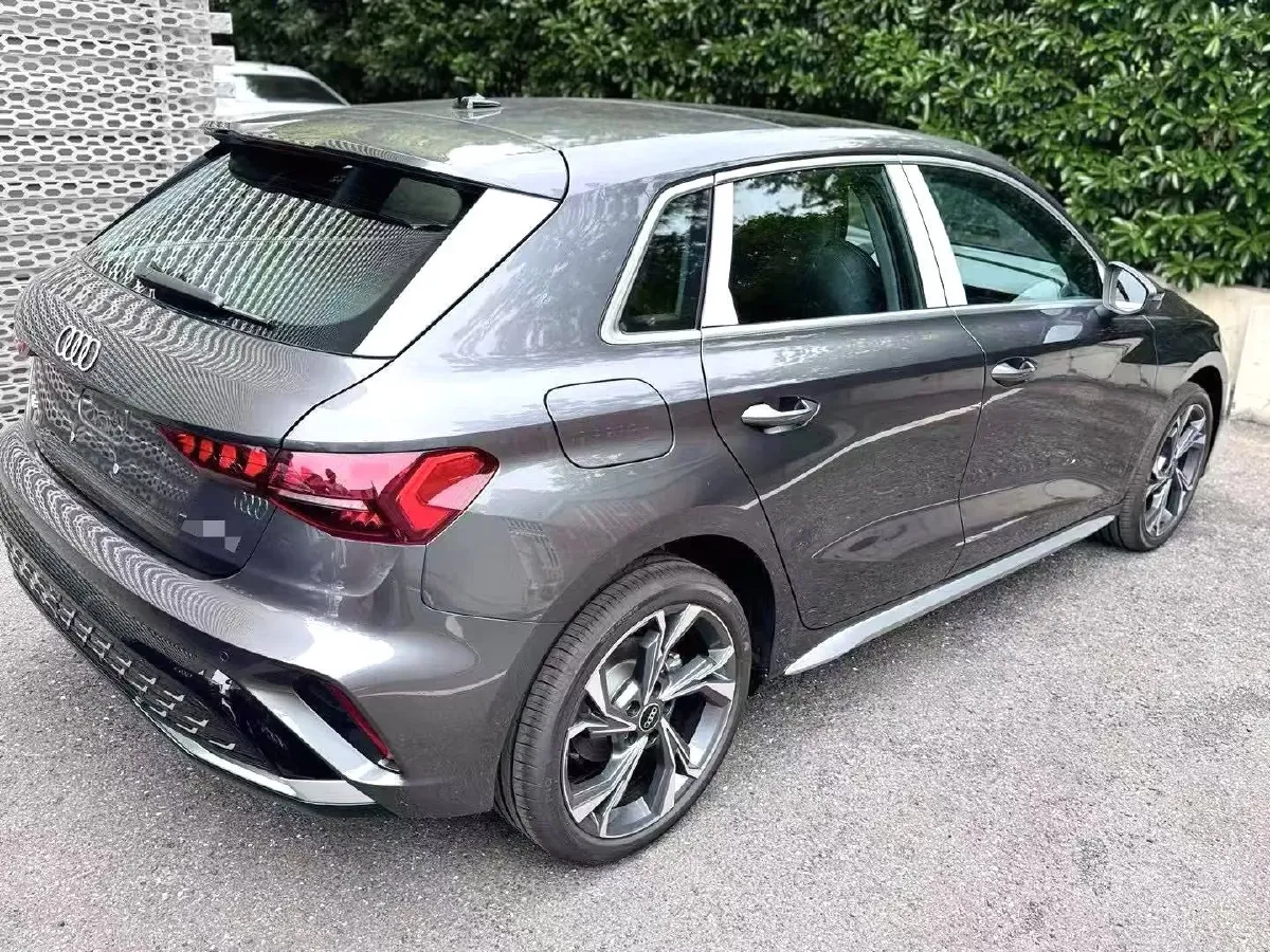 2025 Audi A3 1.5T 160HP L4 7DCT,autocango,china used car exporter,china ev exporter,chinese used car exporter,chinese used ev exporter