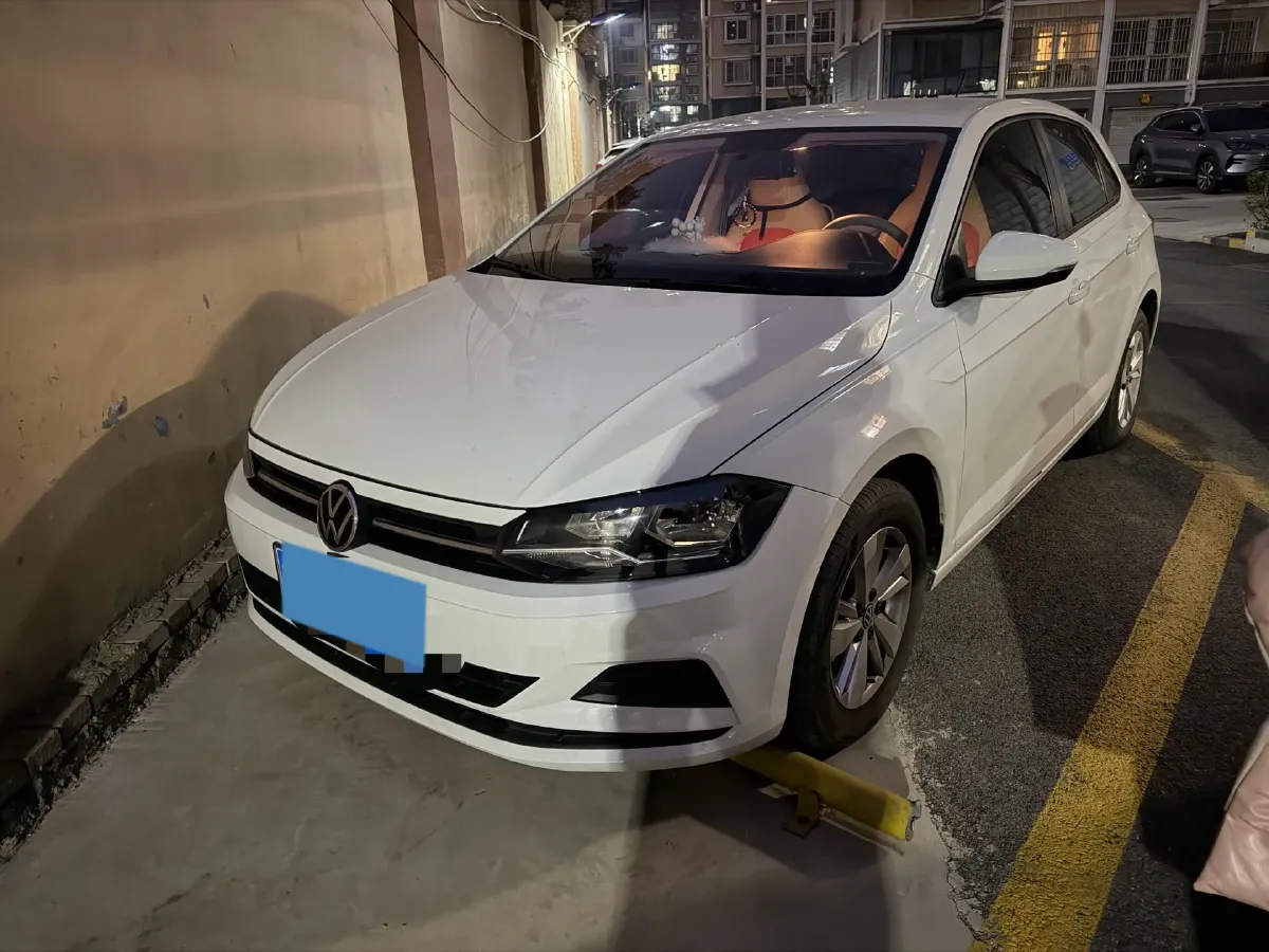 2023 Volkswagen Polo 1.5L 110HP L4 6AT,autocango,china used car exporter,china ev exporter,chinese used car exporter,chinese used ev exporter