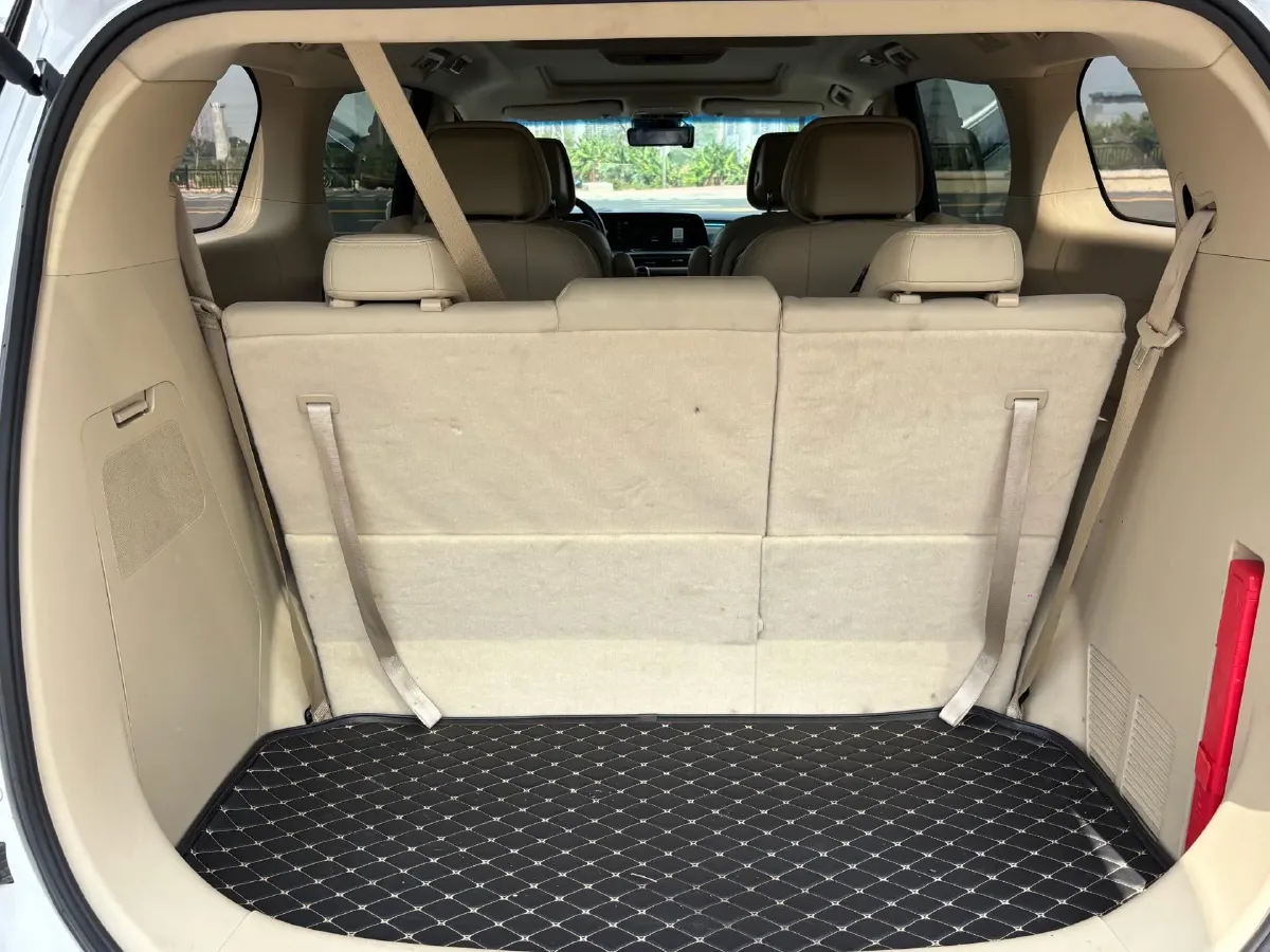 2022 Buick GL8 2.0T 237HP L4 9AT,autocango,china used car exporter,china ev exporter,chinese used car exporter,chinese used ev exporter