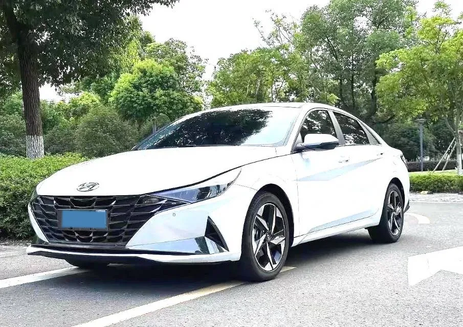 2022 Hyundai Elantra 1.5L 115HP L4 CVT,autocango,china used car exporter,china ev exporter,chinese used car exporter,chinese used ev exporter