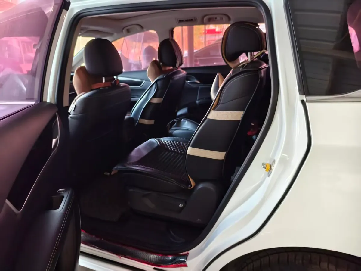 2018 BYD Song MAX 1.5T 154HP L4 6DCT,autocango,china used car exporter,china ev exporter,chinese used car exporter,chinese used ev exporter