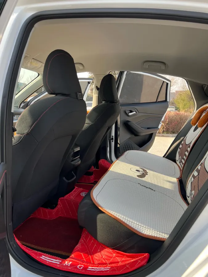 2023 MG 5 1.5L 129HP L4 5MT,autocango,china used car exporter,china ev exporter,chinese used car exporter,chinese used ev exporter