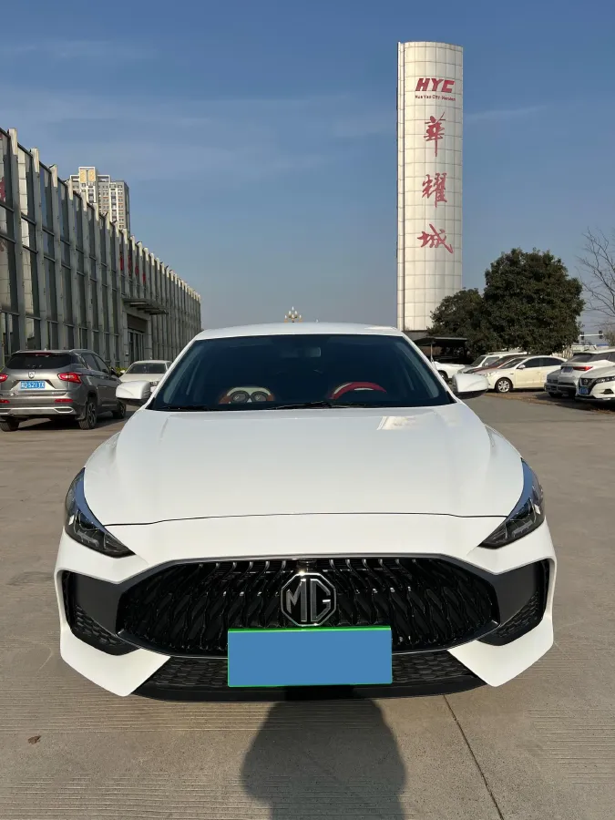 2023 MG 5 1.5L 129HP L4 5MT,autocango,china used car exporter,china ev exporter,chinese used car exporter,chinese used ev exporter