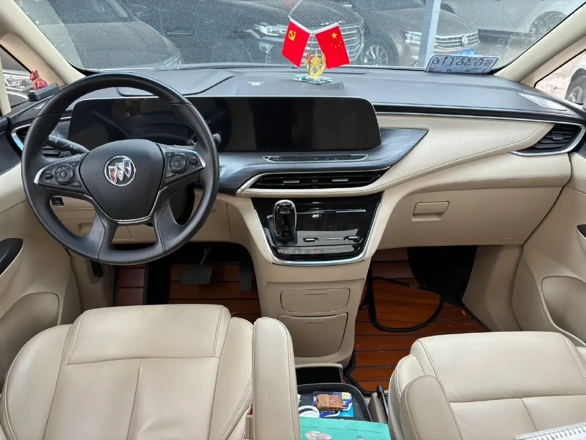 2023 Buick GL8 2.0T 237HP L4 9AT,autocango,china used car exporter,china ev exporter,chinese used car exporter,chinese used ev exporter