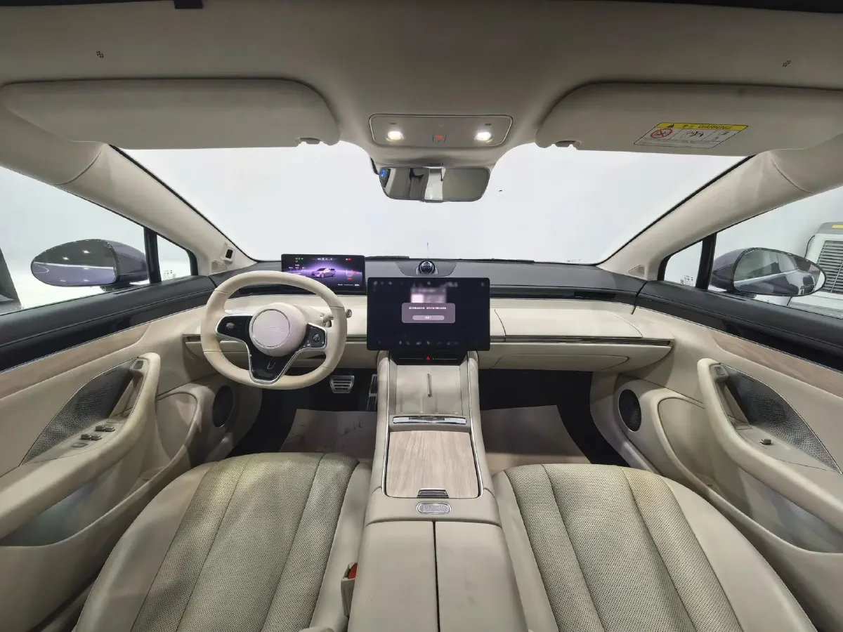 2025 Luxeed S7 BEV 100KWH,autocango,china used car exporter,china ev exporter,chinese used car exporter,chinese used ev exporter