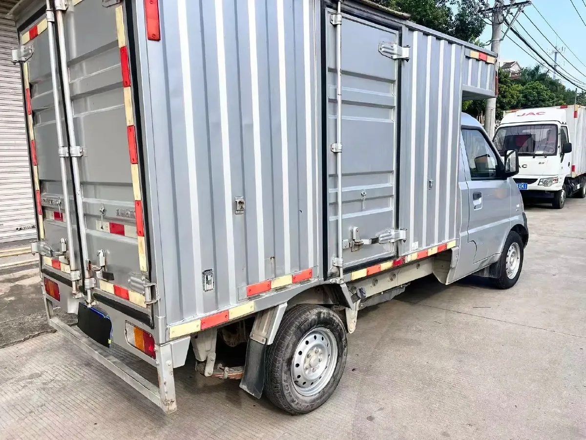 2021 DongFeng Fengon Fengon 500 1.5L 116HP L4 5MT,autocango,china used car exporter,china ev exporter,chinese used car exporter,chinese used ev exporter