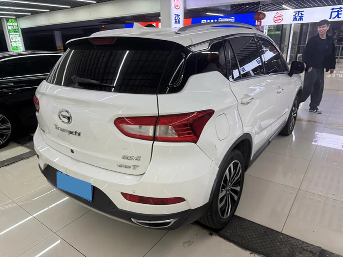 2017 GAC Trumpchi GS4 1.5T 152HP L4 5MT,autocango,china used car exporter,china ev exporter,chinese used car exporter,chinese used ev exporter