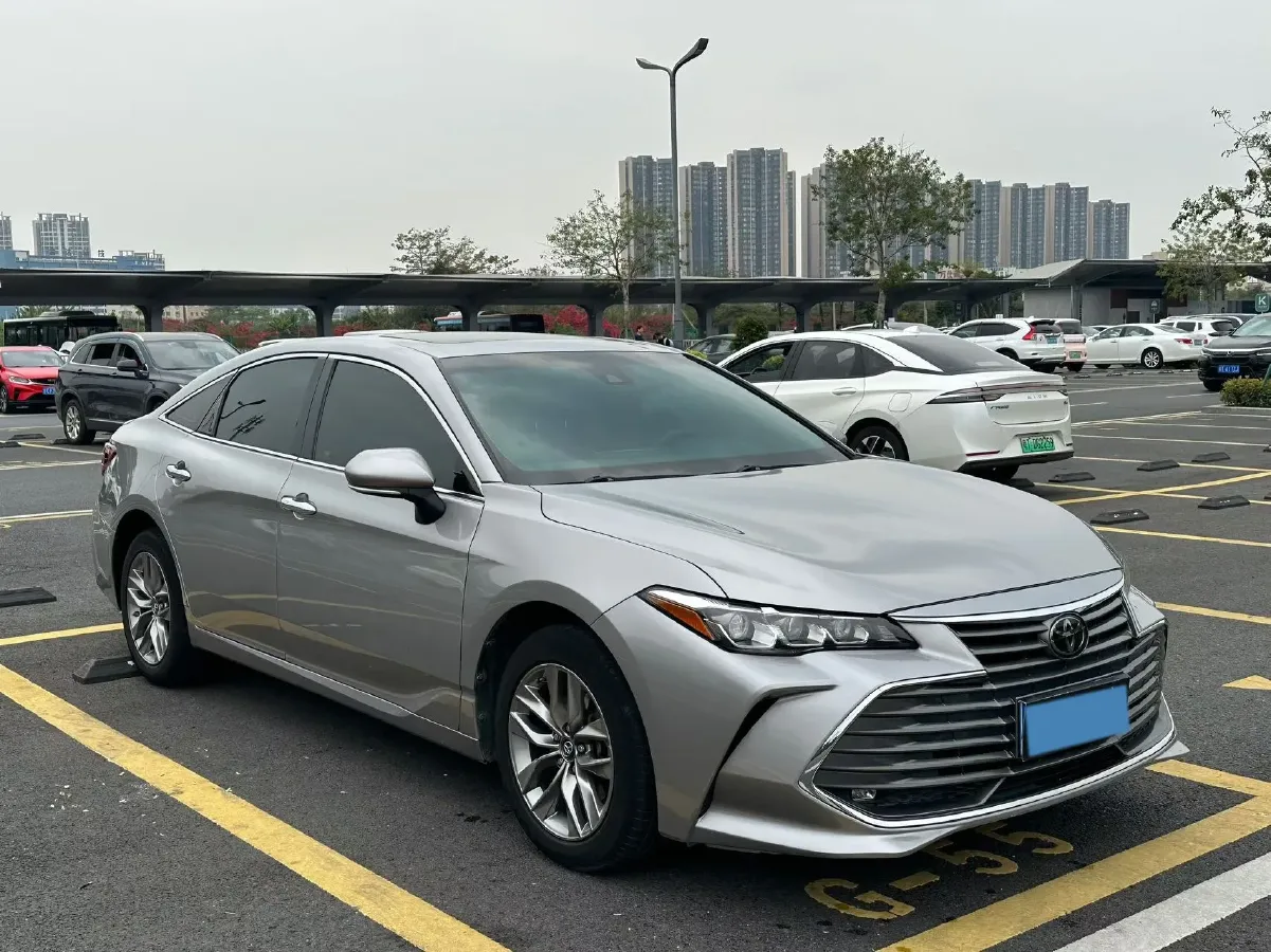 2019 Toyota Avalon 2.0L 178HP L4 CVT,autocango,china used car exporter,china ev exporter,chinese used car exporter,chinese used ev exporter