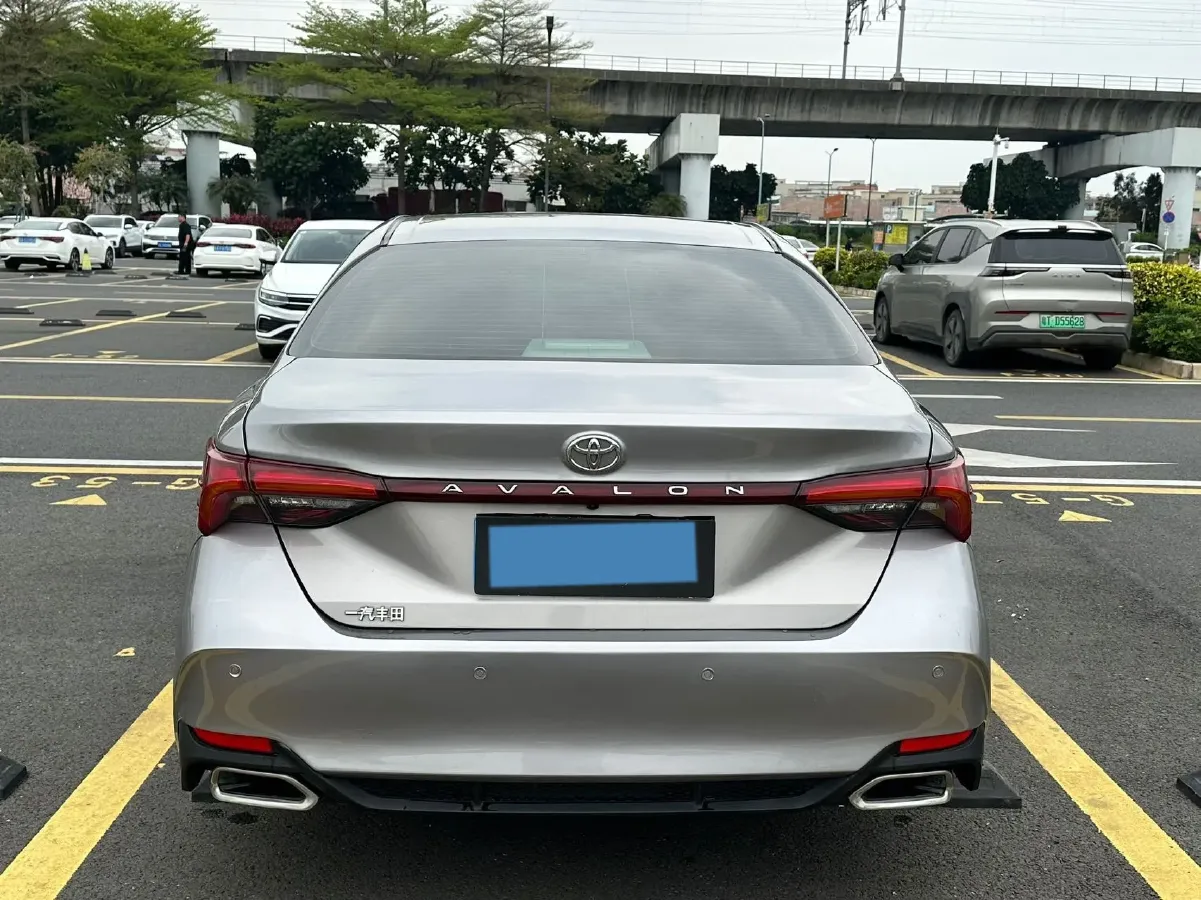 2019 Toyota Avalon 2.0L 178HP L4 CVT,autocango,china used car exporter,china ev exporter,chinese used car exporter,chinese used ev exporter