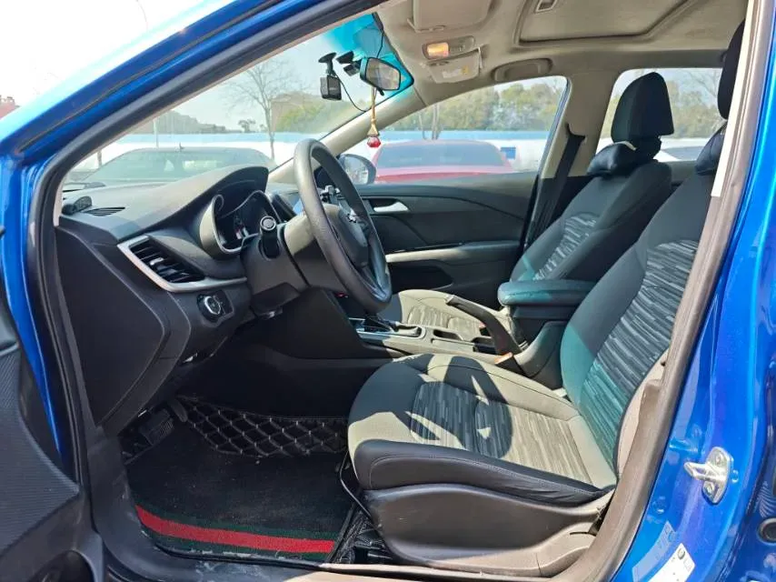 2019 Chevrolet Cavalier 1.5L 113HP L4 6AT,autocango,china used car exporter,china ev exporter,chinese used car exporter,chinese used ev exporter