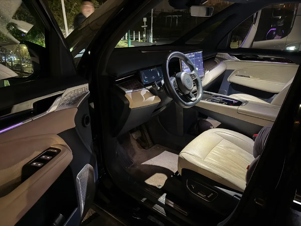 2022 Zeekr 009 BEV 116KWH,autocango,china used car exporter,china ev exporter,chinese used car exporter,chinese used ev exporter