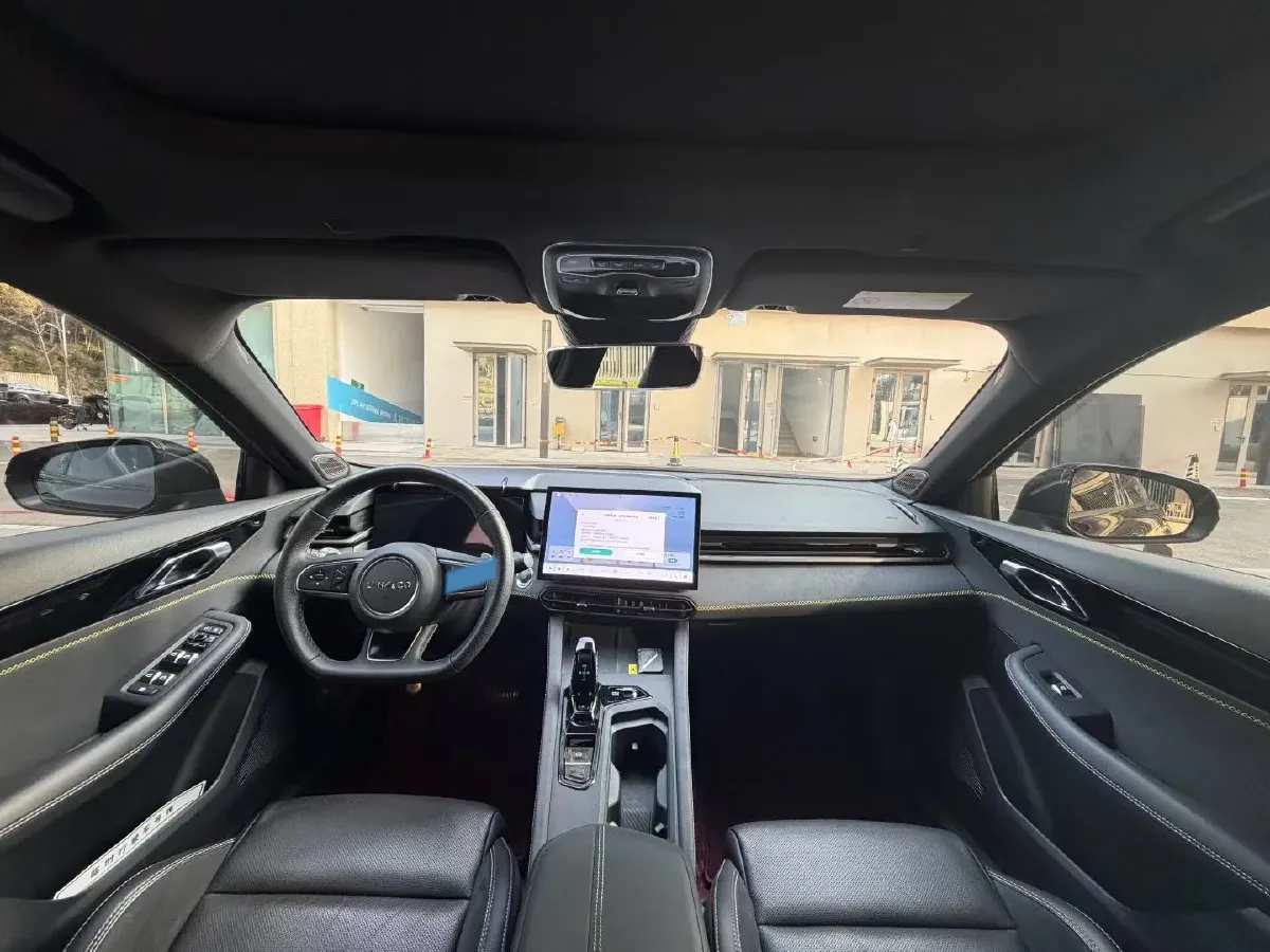 2023 LYNK&CO 03 2.0T 254HP L4 7DCT,autocango,china used car exporter,china ev exporter,chinese used car exporter,chinese used ev exporter