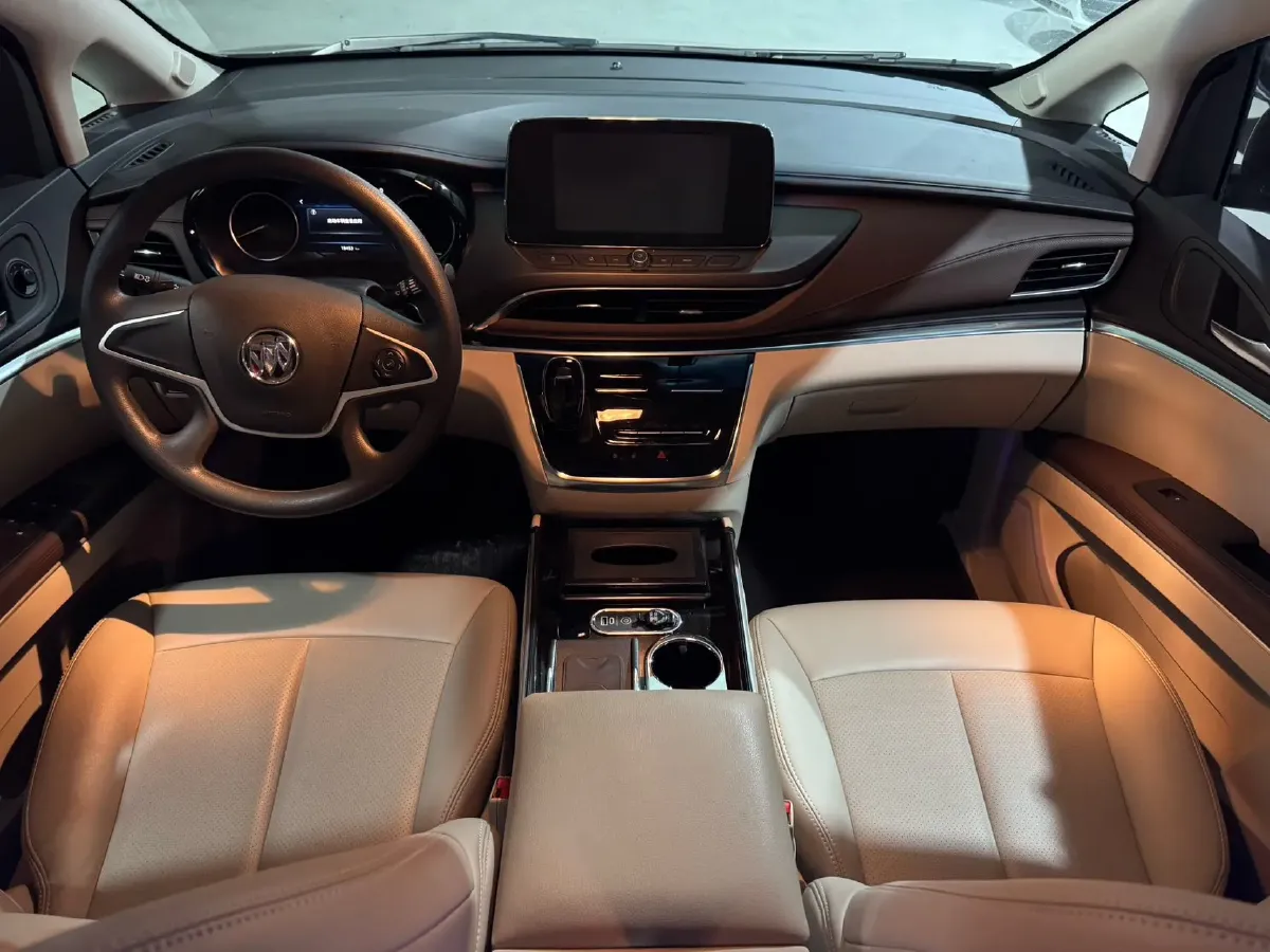 2023 Buick GL8 2.0T 237HP L4 9AT,autocango,china used car exporter,china ev exporter,chinese used car exporter,chinese used ev exporter