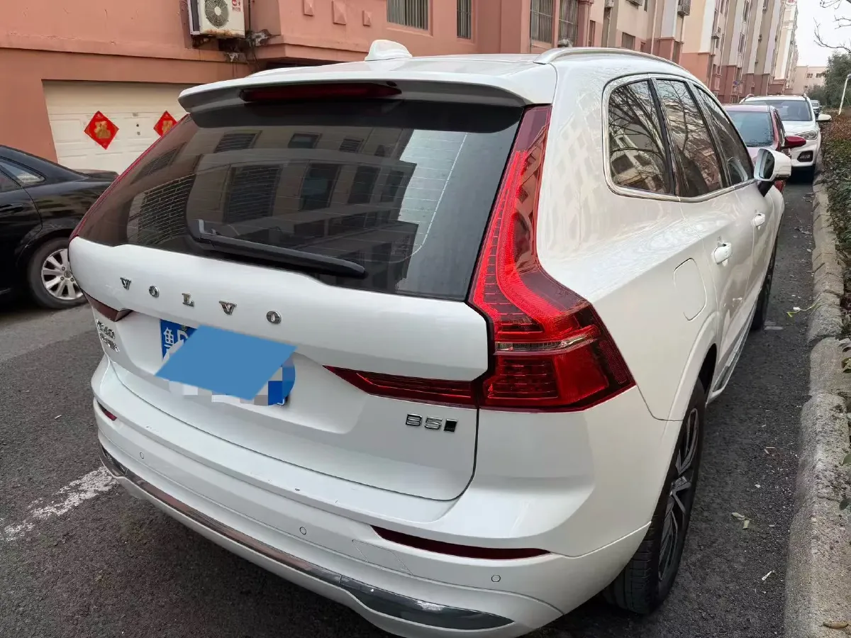 2023 Volvo XC60 2.0T 250HP L4 8AT,autocango,china used car exporter,china ev exporter,chinese used car exporter,chinese used ev exporter