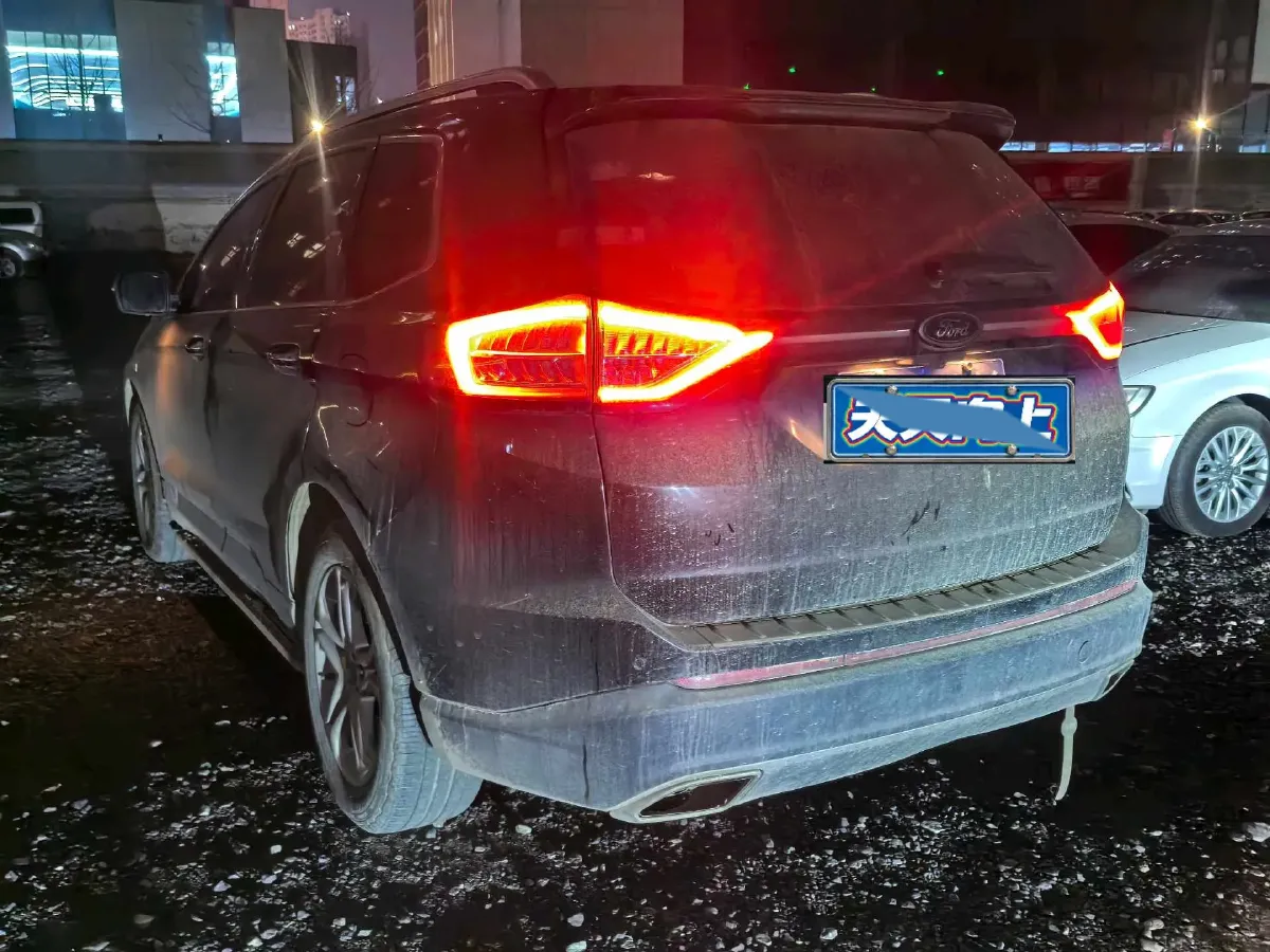 2018 Ford Edge 2.0T 245HP L4 6AT,autocango,china used car exporter,china ev exporter,chinese used car exporter,chinese used ev exporter