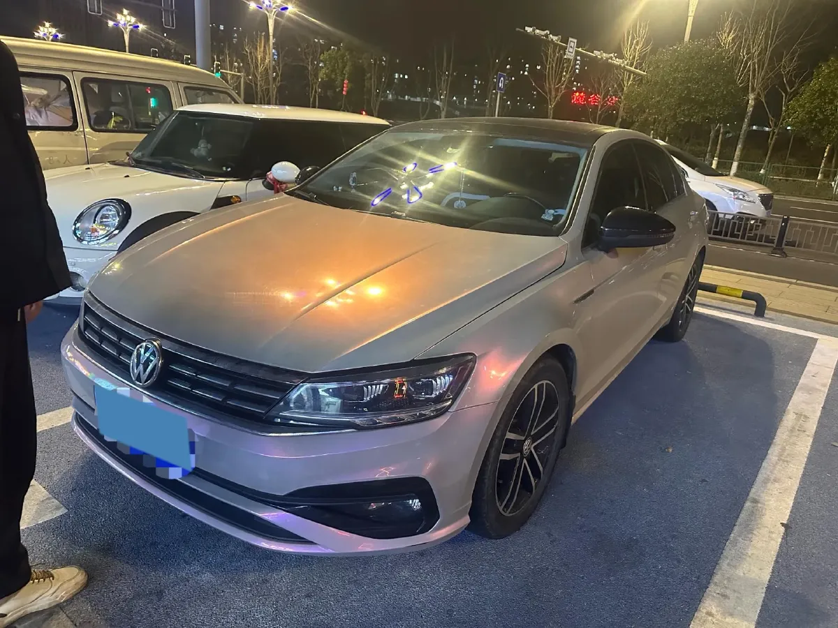 2021 Volkswagen Lamando 1.4T 150HP L4 7DCT,autocango,china used car exporter,china ev exporter,chinese used car exporter,chinese used ev exporter